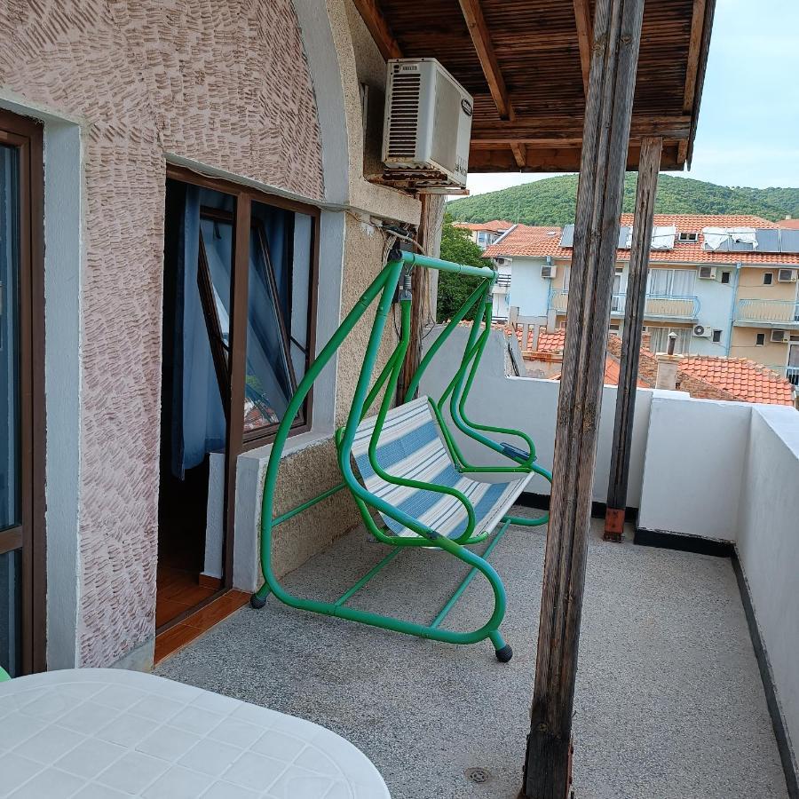 Guest House Olimpiya Sveti Vlas Exterior foto